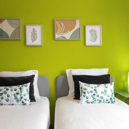 Ocean Breeze Villa 아토우기아다발레이아 외부 사진